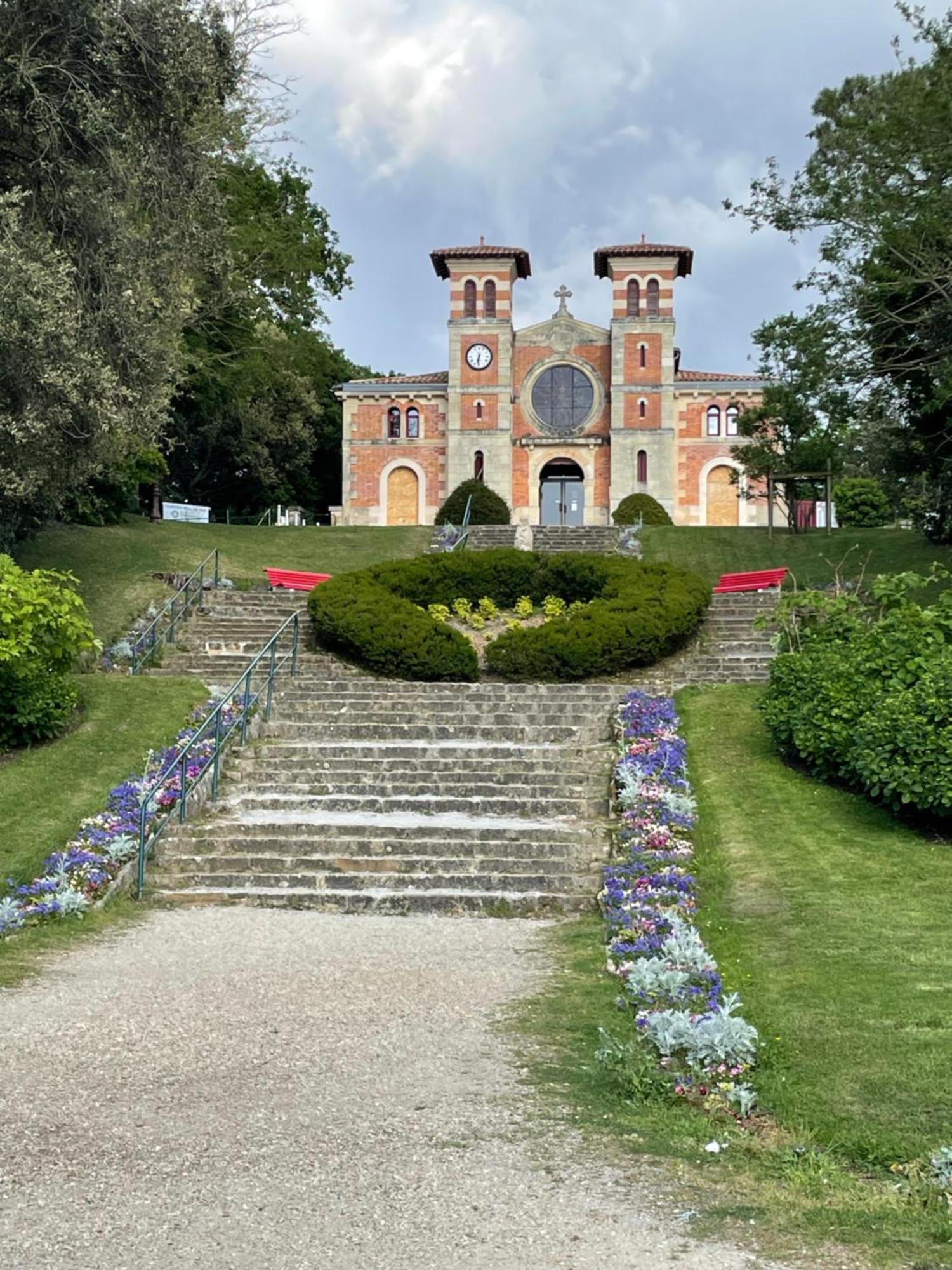 Les Oliviers Apartment Льо Теш Екстериор снимка